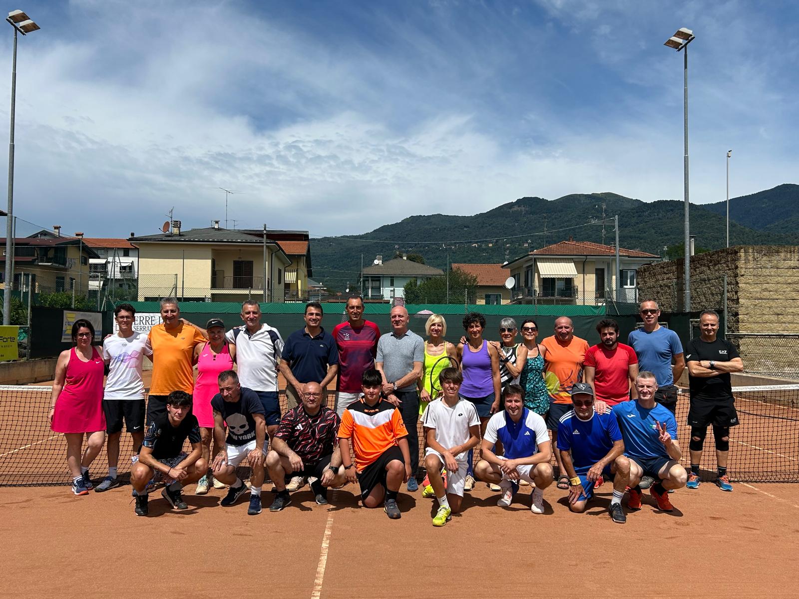 Divulgazione medica e giornata tennistica